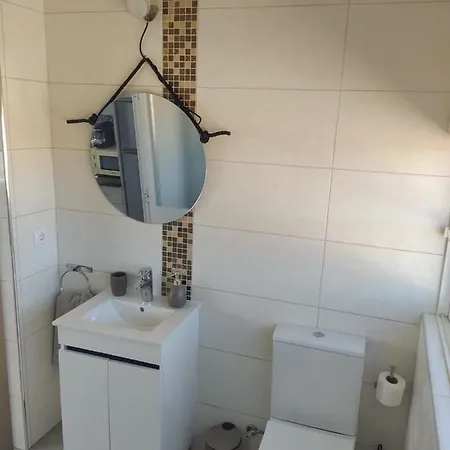 Nunes * Mexilhoeira da Carregacao