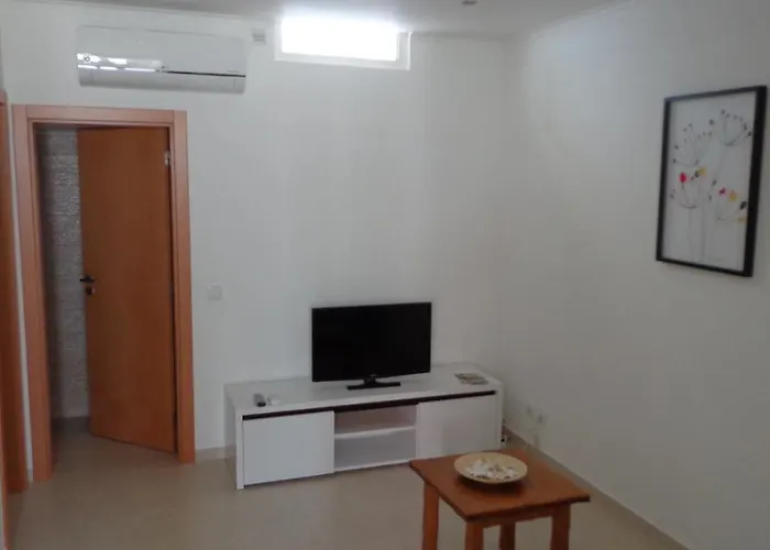 Nunes Apartments * Mexilhoeira da Carregacao