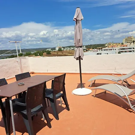 Nunes Apartments * Mexilhoeira da Carregacao