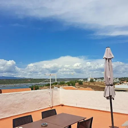 Nunes Apartments * Mexilhoeira da Carregacao