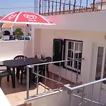 Nunes Apartments Apartment